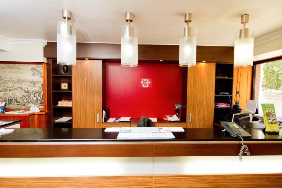 Hotel Tourist فرانكفورت الغرفة الصورة