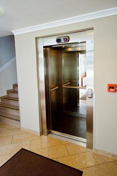 Hotel Tourist فرانكفورت المظهر الخارجي الصورة